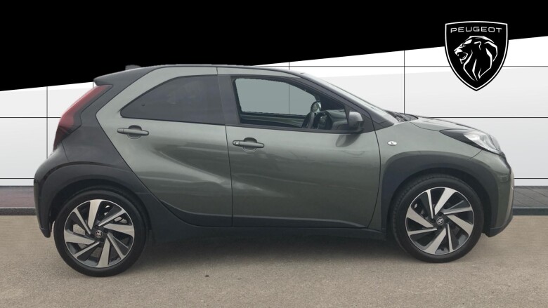 Toyota Aygo X 1.0 VVT-i Edge 5dr Petrol Hatchback